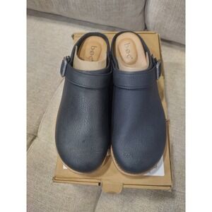 b.o.c. Lexi Black Nubuck PU Clogs Mules Buckle Strap BC0046709 Womens 8.5 NEW